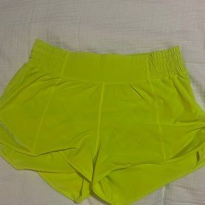 lululemon hotty hot short